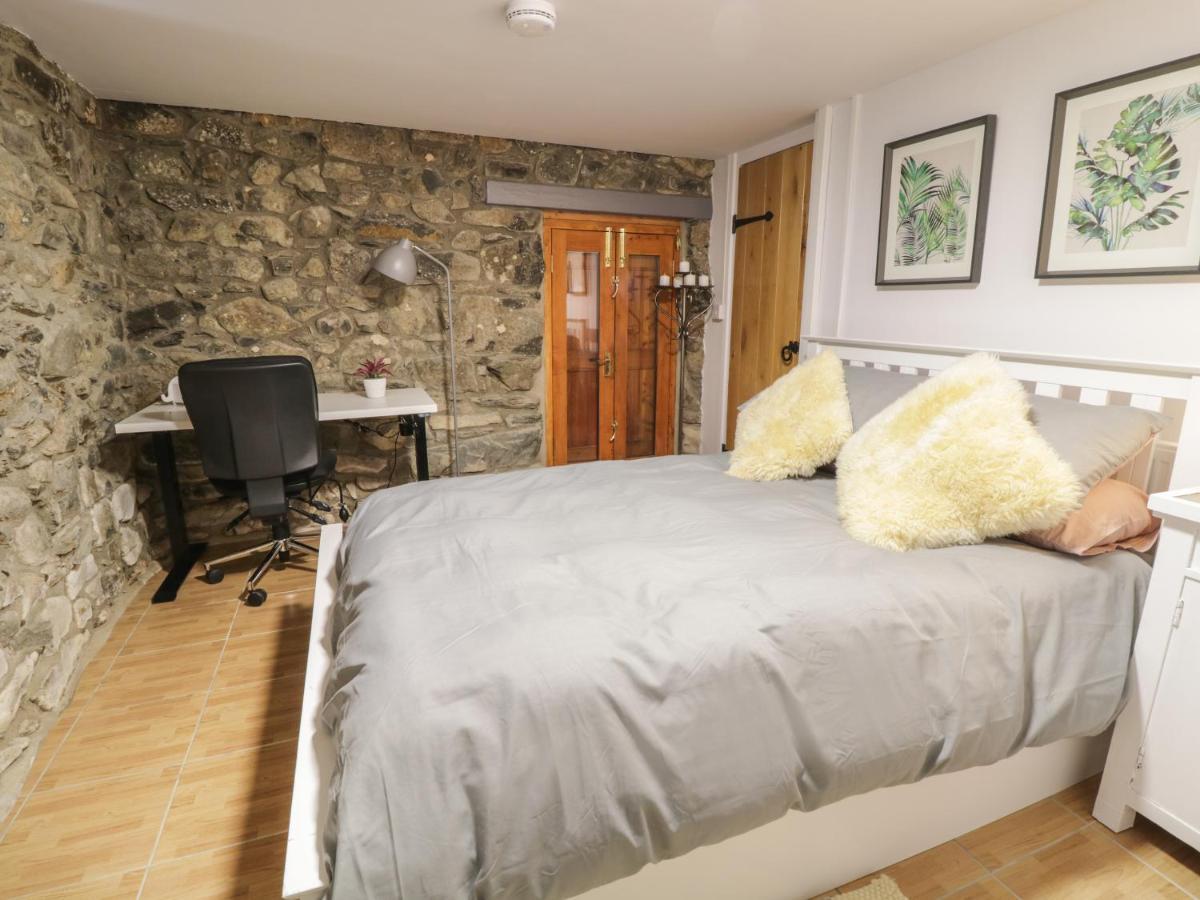 Brithgwm Canol Dolgellau Bagian luar foto